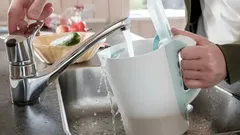 Çaydanlık Kaynadıktan Sonra Neden İçine Su Eklenmez: Birçok Kişinin Yaptığı Hata