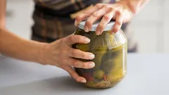 Mutfakta Sinirlenmeden Her Türlü Kavanoz Nasıl Açılır — Çocukların Bile Yapabileceği 2 Basit Yöntem